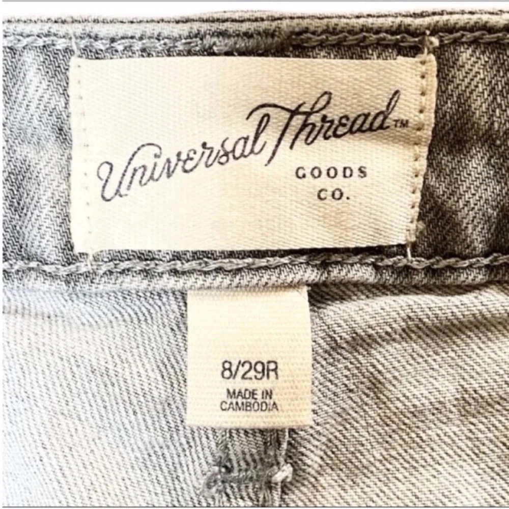 UNIVERSAL THREAD vintage midi jean shorts 8 / 29R